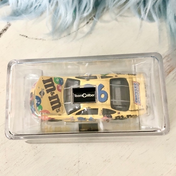 Nascar, M&Ms, Vintage, 2002, Limited Edition, Pontiac, 1:64 Scale, Die-Cast, Car - Picture 4 of 16